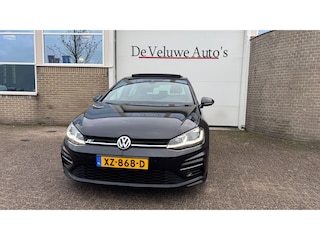 Volkswagen Golf 1.5 TSI Highline Business R 7.5|Pano|Virtual