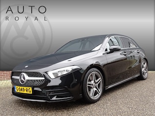 Mercedes-Benz A-klasse 220 Launch Edition Premium AMG NAVIGATIE|SFEERVERLICHING|AMG-LINE|PARKEER SENSOREN|STOELVERWARMING|LED KOPLAMPEN|NEDERLANDSE AUTO|