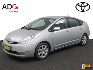Toyota Prius 1.5 VVT-i Tech Edition | Lederen Bekleding | Cruise Control | Unieke Kilometers |