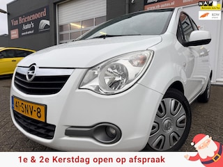 Opel Agila 1.0 Edition 5 drs met airco en navigatie en bluetooth telefoon