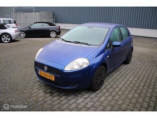 Fiat Punto Grande 1.4 Active