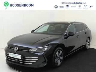 Volkswagen Passat Variant 1.5 eHybrid Business | Trekhaak | 3-zone airco | Head-up display | Achteruitrijcamera | Dodehoek detectie | Adaptieve cruise control | Stoel- en stuurwielverwarming | CarPlay |