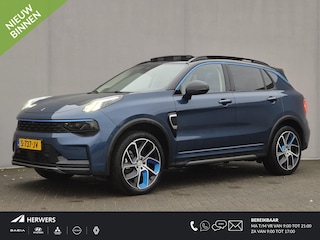 Lynk & Co 01 1.5 Automaat / Accu SOH 96,84% / Trekgewicht 1.800 Kg / Panorama schuifdak / Adaptieve CC / Navigatie / Apple Carplay Android / Stoelverwarming / Infinity Sound System / Cam 360° / All Season op LM 20" /
