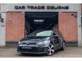 Volkswagen Golf 2.0 TSI GTI Performance Pano / Camera / DCC