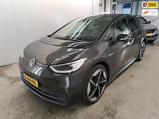 Volkswagen ID.3 KOMT BINNEN !! First Max 58 / DODEHOEK / PANO / LED MATRIX / VOL OPTIES / EERSTE EIEGNAAR