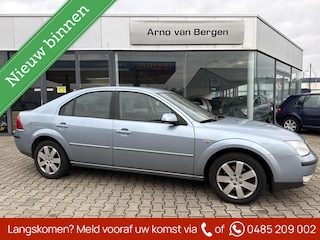 Ford Mondeo 2.0-16V Futura, AUTOMAAT,climatronic, cruisecontrol, trekhaak.