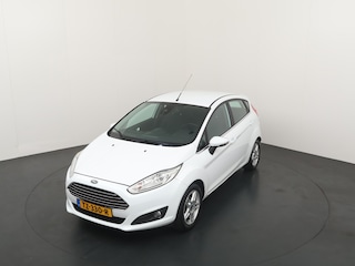 Ford Fiesta EcoBoost 125 pk Titanium | Stoelverw. | Navi | Voorruitverw. | PDC | Distr. riem vv | Bluetooth | LED dagrijver.