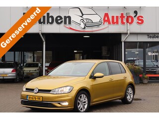 Volkswagen Golf 1.4 TSI Highline Business R Camera, Climate control, Stoelverwarming