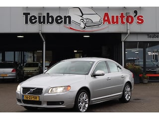 Volvo S80 2.4 D5 Summum Lederen interieur, Navigatie, Trekhaak, Climate control, Stoelverwarming, Cruise control