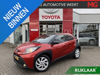 Toyota Aygo 1.0 VVT-i MT First Edition | Airco | Camera | Stoelverwarming | Privacy glass
