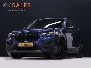 BMW X1 sDrive18i Sport [HEAD-UP DISPALY, GROOT NAVIGATIE, VOL LEDER, PDC ACHTER, STOELVERWARMING, AUTOMATISCHE AIRCO, ELEKTRISCHE ACHTERKLEP, BMW LED, CRUISE CONTROL, BLUETOOTH TELEFOON, NIEUWSTAAT]
