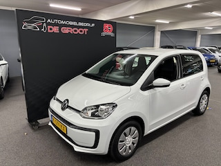 Volkswagen Up 1.0 BMT move up! NL-auto met airco en zeer lage km. stand