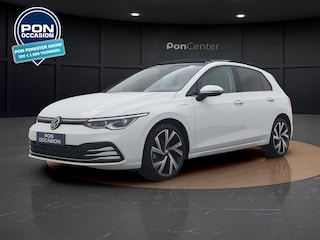 Volkswagen Golf 1.4 eHybrid Style | Pano dak | Camera | Keyless | ACC | Stuur-/Stoelverwarming | Navigatie |