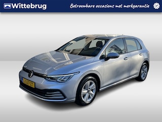 Volkswagen Golf 1.0 TSI Life / CAMERA/ PARK. SENSOREN/ DIGITAL DASHBOARD/ ADAPT. CRUISE/ NAVI/ CLIMA