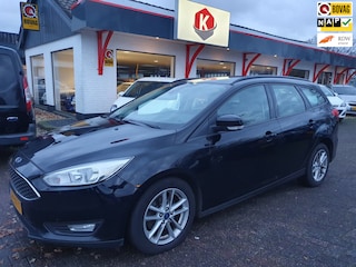 Ford Focus Wagon 1.0 Lease Edition NAVI/CLIMA/PDC BJ 2018