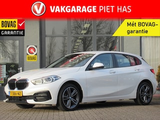 BMW 118i | Climate-Airco | Apple Carplay | Parkeercamera | Incl. BOVAG Garantie | 1ste Eigenaar | DAB+ Radio |