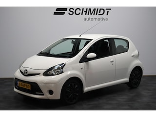 Toyota Aygo 1.0 VVT-i Dynamic | Airco | 5-drs | Bluetooth