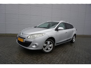 Renault Mégane Estate 1.6 Dynamique Navi / Cruise / Climate / Trekhaak / Lm velgen