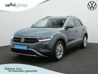 Volkswagen T-Roc 1.0 TSI 110 pk Life | Parkeersensoren voor/achter | Adaptive Cruise | Carplay