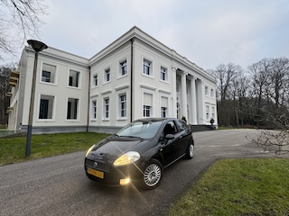 Fiat Punto GRANDE 1.2 AIRCO, 1:20, CRUISE CONTROL