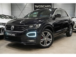Volkswagen T-Roc 1.5 TSI 3x R-Line * Keyless - LED - Blind Spot - ACC - Lane - App * Keyless Entry - LED Koplampen - Dodehoeksensor - Adaptieve Cruise - Lane Assist - Apple CarPlay / Android Auto