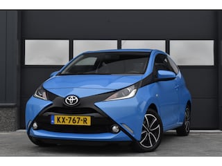 Toyota Aygo 1.0 VVT-i x-play Camera - Carplay - Cruise - Airco