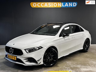 Mercedes-Benz A-klasse 250 e Premium Plus|PANO|LED|SFEER|STOELV|MEMORY|CRUISE|HUD|BURMESTER|360CAM|CARPLAY|DODEHOEK|BLUETOOTH|19|