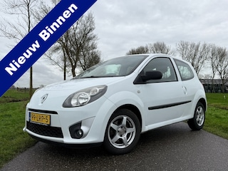 Renault Twingo 1.2-16V Authentique | 1e Eigenaar | Airco | 14" Velgen | BT/USB/AUX | Nieuwe APK!
