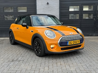 Mini Cooper 1.5 Salt Business