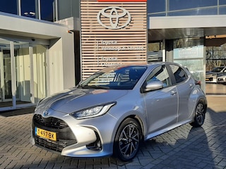 Toyota Yaris 1.5 Hybrid Business BLIND SPOT KEYLESS STOELVERW PARK-SENSOREN APPLE/ANDROID
