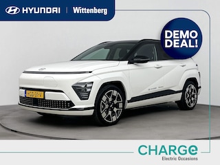 Hyundai Kona Comfort Smart 65.4 kWh | Warmtepomp | Stoel + stuurverwarming | V2L | Bluelink app | Navigatie | Camera | Adaptive cruise control