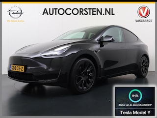 Tesla Model Y RWD LFP-Accu SOH 94% Leder Lmv 20" Warmtepomp Camera's Panormadak Adap.Cruise Navi Ecc Autopilot Stoel+Stuur+Achterbank Verwarming Elek.Achterklep Dodehoek detector Draadloze telefoonlader Origineel Nederlandse Auto Fabrieksgarantie tot 25-6-2028/80.000km en 25-6-2032/160.000 km op de accu en aandrijflijn.  Trekvermogen 1600 kg !