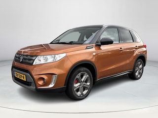 Suzuki Vitara 1.6 Exclusive Trekhaak | Verwarmbare buitenspiegels | All Seasonbanden | Achterruitrijcamera | Stoelverwarming | Cruise Control | Climate Control | Navigatiesysteem | Apple CarPlay & Android Auto | 12 maanden BOVAG garantie