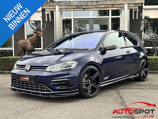 Volkswagen Golf 2.0 TSI 4Motion R