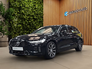 Volvo V60 2.0 T6 Plug-in hybrid AWD Plus Dark 360 cam trekhaak leder