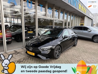 Mercedes-Benz A-klasse 200 AMG Line / PANORAMADAK / VOL VOL OP OPTIE