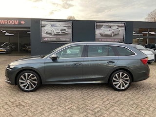 Skoda Octavia Combi 1.0 e-TSI Business Edition Plus Automaat - 1e Eigenaar - Airco ecc - Cruise - Apple/android carplay - Camera