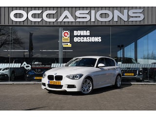 BMW 114i Business+ NAVIGATIE/ LEDER/ LM 17/ PDC