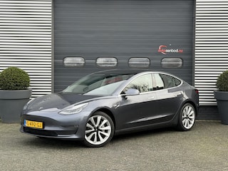 Tesla Model 3 Long Range AWD 75 kWh | Autopilot | Panoramadak | Camera | Lederen Bekleding | 19 Inch Lichtmetalen Velgen |