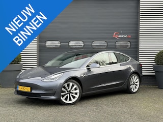 Tesla Model 3 Long Range AWD 75 kWh | Autopilot | Panoramadak | Camera | Lederen Bekleding | 19 Inch Lichtmetalen Velgen |