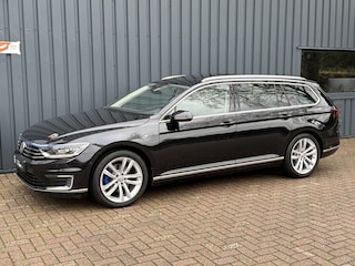 Volkswagen Passat 1.4 TSI GTE Highline DYNAUDIO/HEAD UP!/
