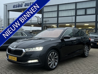 Skoda Octavia Combi 1.0 e-TSI Automaat Business Edition Plus Navigatie Trekhaak Keyless 18 Inch Velgen Dab Carplay Stoel + Stuurverwarming  Getint Glas NL Auto