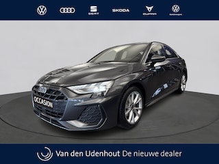 Audi A3 Limousine 30 TFSI 116Pk S Edition / Achteruitrijcamera / Parkeerhulp Plus