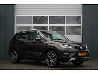 Seat Ateca 1.4 EcoTSI Xcellence 150pk Cruise/Panodak/Camera/Stoelverwarming/Leder/Keyless/Navi/PDC/Carplay/Android/LED19"LM/1e.Eig
