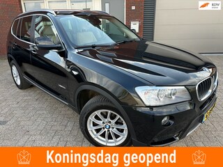 BMW X3 XDrive20i High Executive / Navi / Leder / Camera / PDC