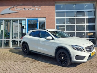 Mercedes-Benz GLA 200 Prestige | Trekhaak | Cruise | Clima | Stoelverw. | Navi | Bluetooth | Leren/Alcantara bekl. | Etc.