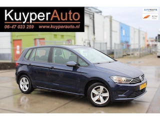 Volkswagen Golf Sportsvan 1.2 TSI Highline multimedia navi clima trekhaak sensoren verwarmbare stoelen