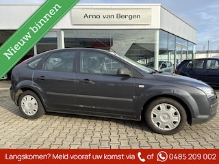 Ford Focus 1.6-16V Trend, AUTOMAAT, airco, cruisecontrol.