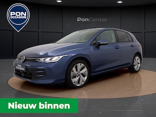 Volkswagen Golf 1.5 eHybrid 204 PK Life Edition | Camera | Stoelverwarming | Getint Glas | CarPlay | Keyless |