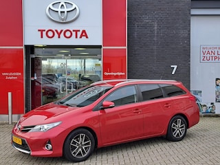 Toyota Auris Touring Sports 1.6 Trend Automaat STOELVERWARMING TREKHAAK ACHTERUITRIJCAMERA CRUISE CONTROL